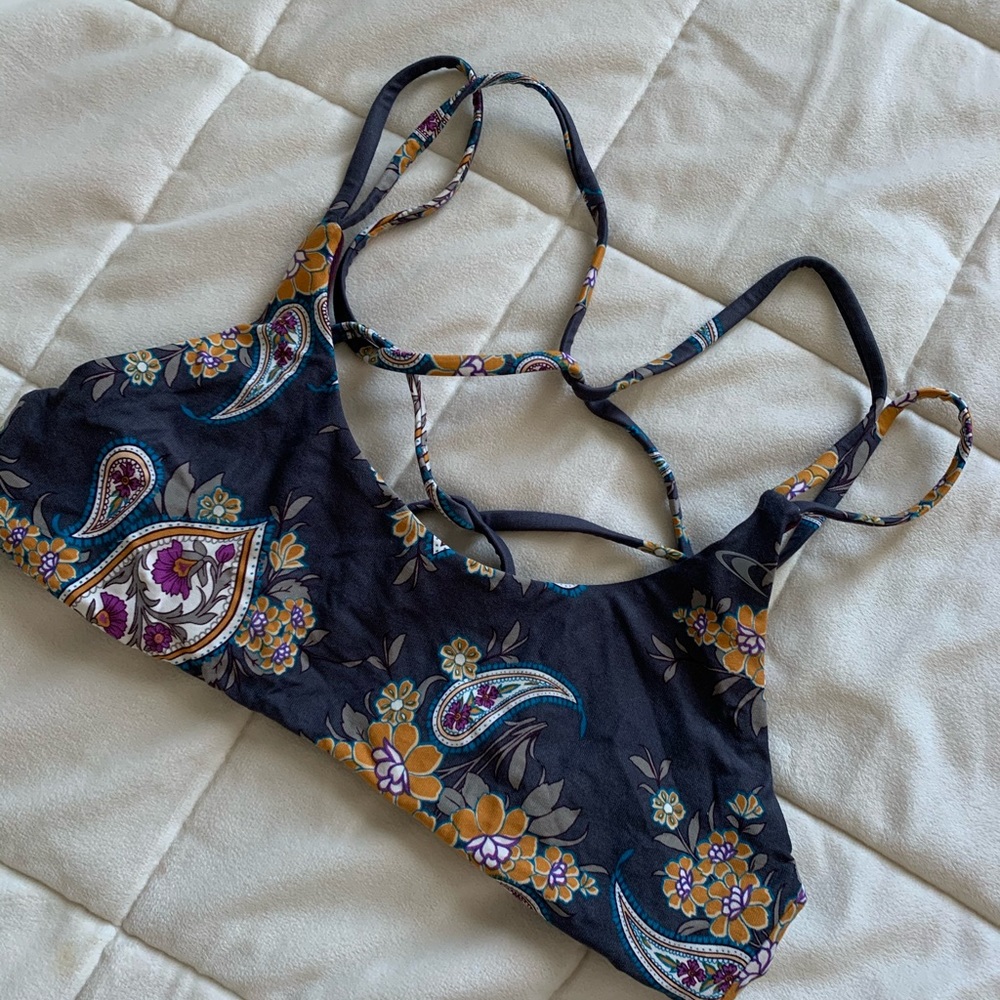 ONEILL BATHING SUIT TOP
